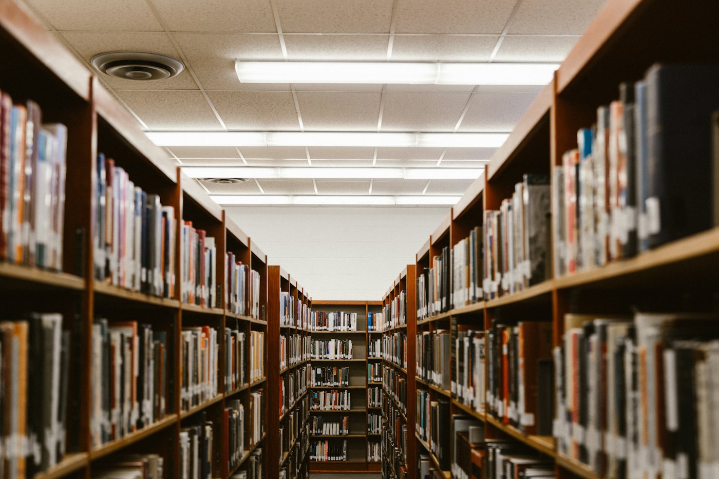 Allée de bibliothèque